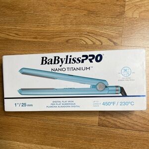 BaBylissPRO Nano Titanium Flat Iron - Blue